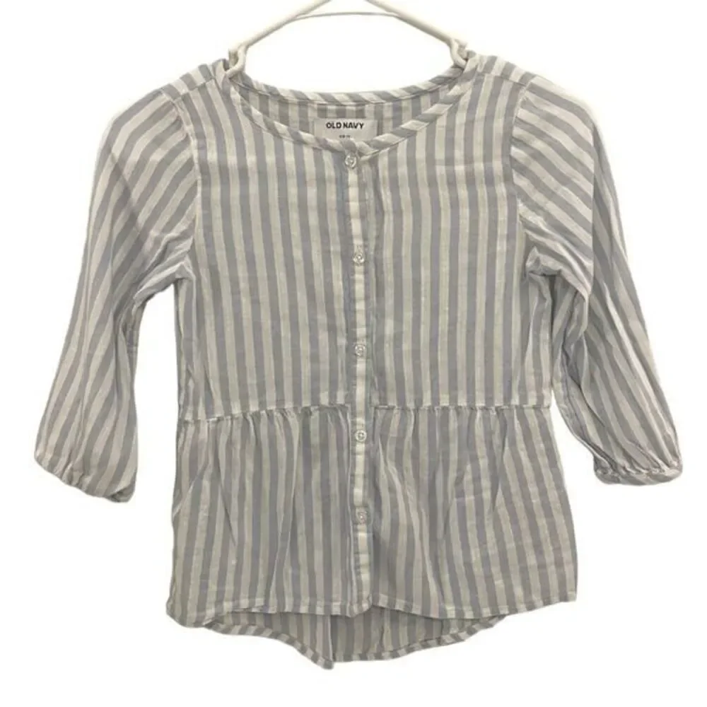 Old Navy Girls Shirt Size S6-7‎